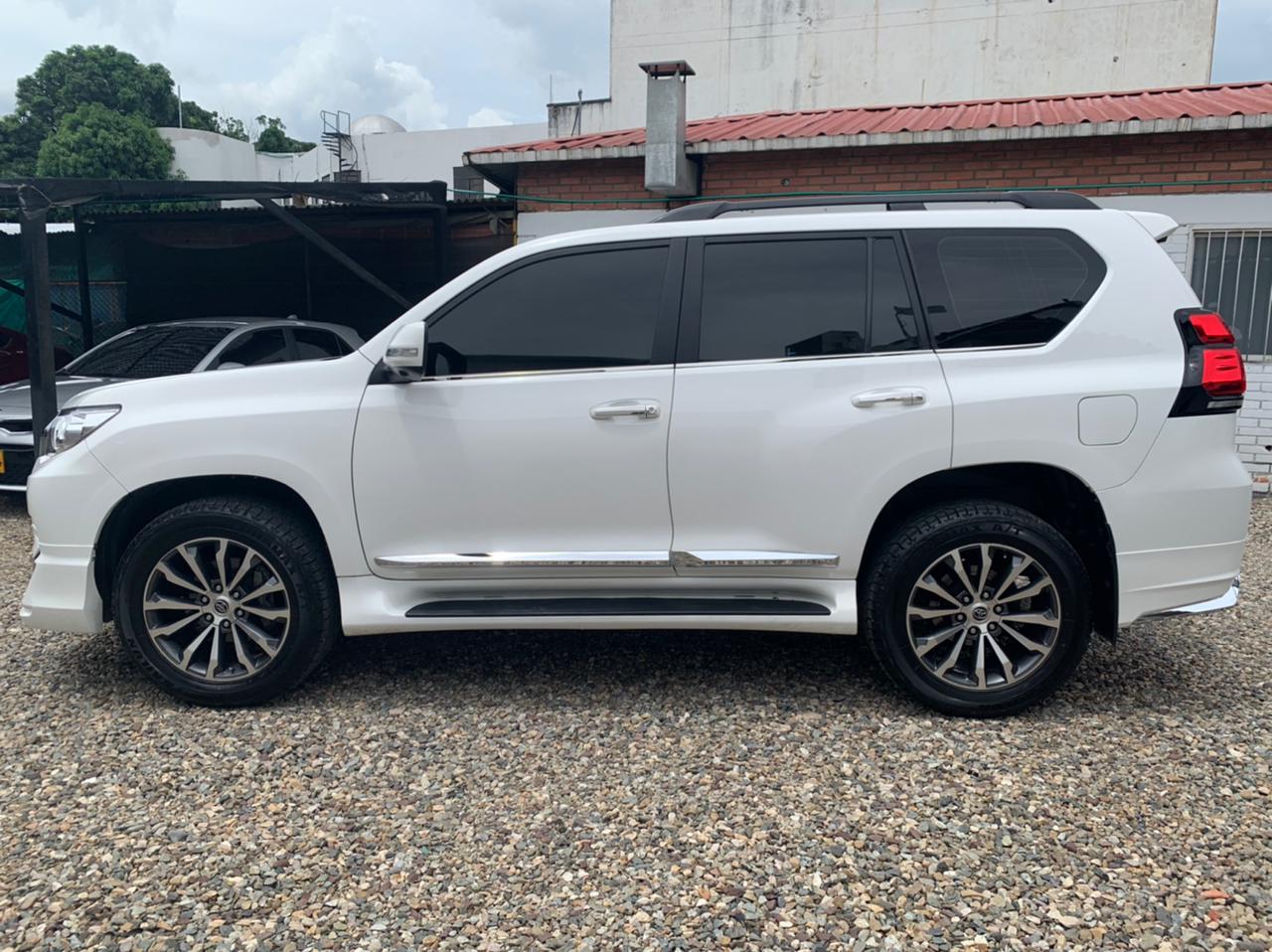 Toyota prado tx